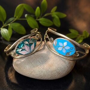 Vintage Mexican Alpaca Silver Mother Daughter Cuff Bracelet Set Floral Shell
